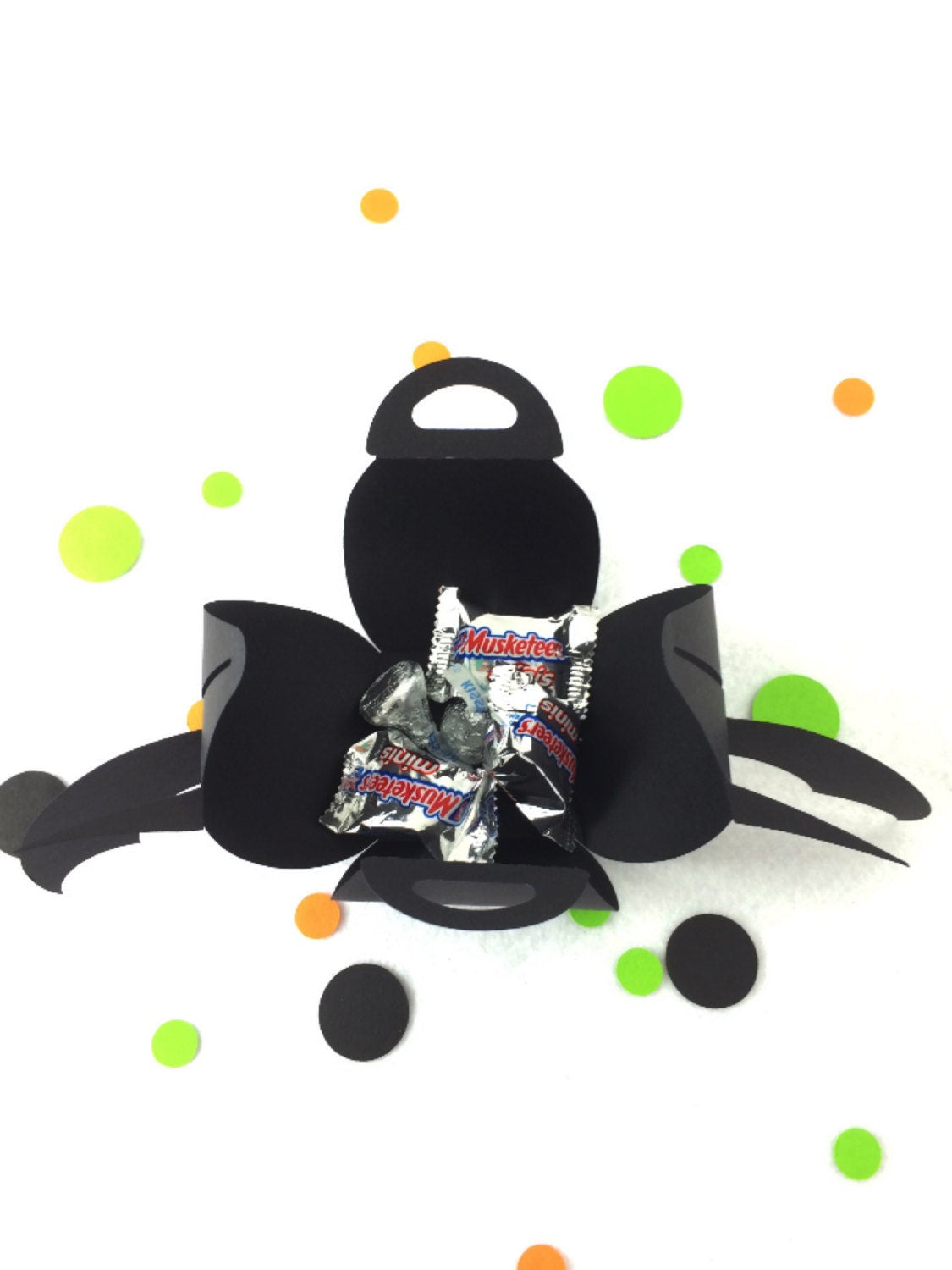 bat halloween party favor boxes: treat & goody bags