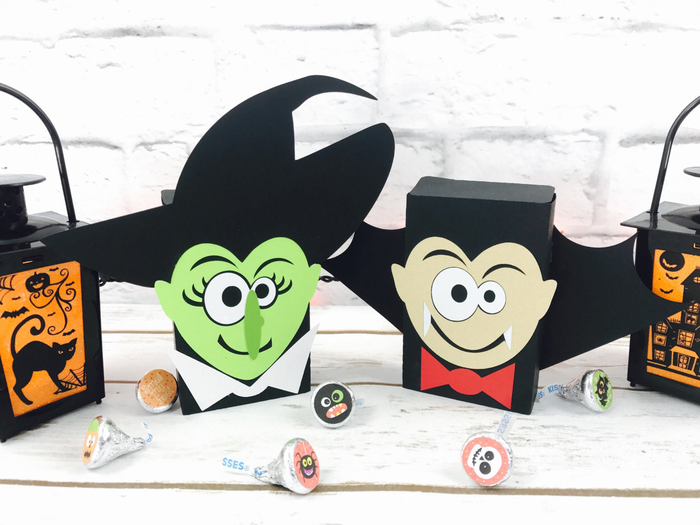 witch & vampire party favor box: halloween goody bags