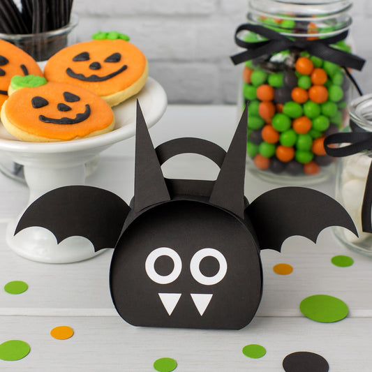 Bat Halloween Party Favor Boxes: Treat & Goody Bags